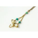 Fine 9ct gold turquoise and pearl necklace. Set in 9ct gold with turquoise and pearl measuring