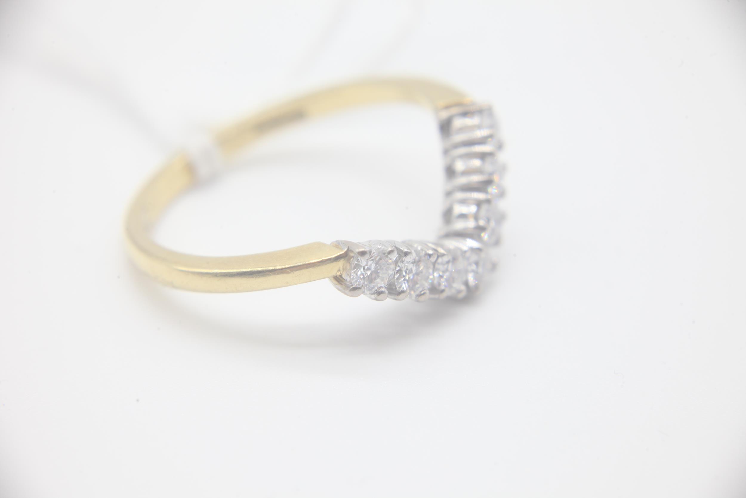 Fine 18ct Gold and Diamond Wishbone Ring Fully hallmarked for 18ct Gold with a London Assay Office - Image 2 of 5