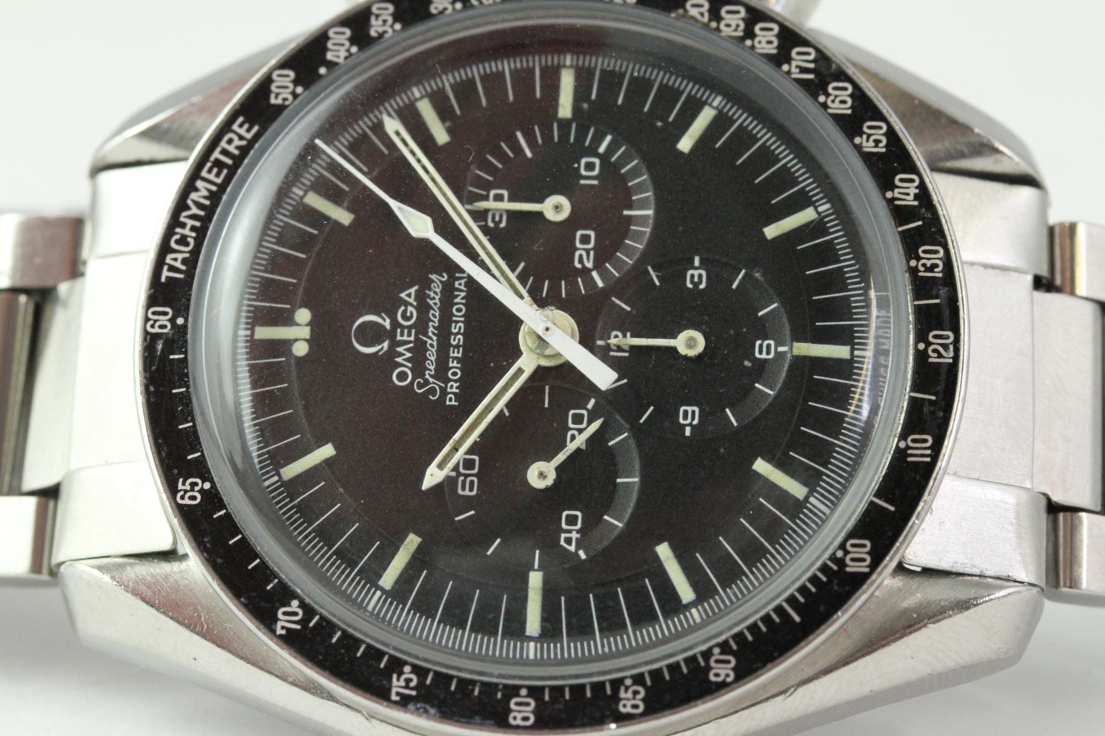 VINTAGE OMEGA SPEEDMASTER MOONWATCH 145.022 BOX AND PAPERS - Image 3 of 9