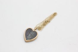 9ct gold opal & onyx heart pendant necklace (1.4g)