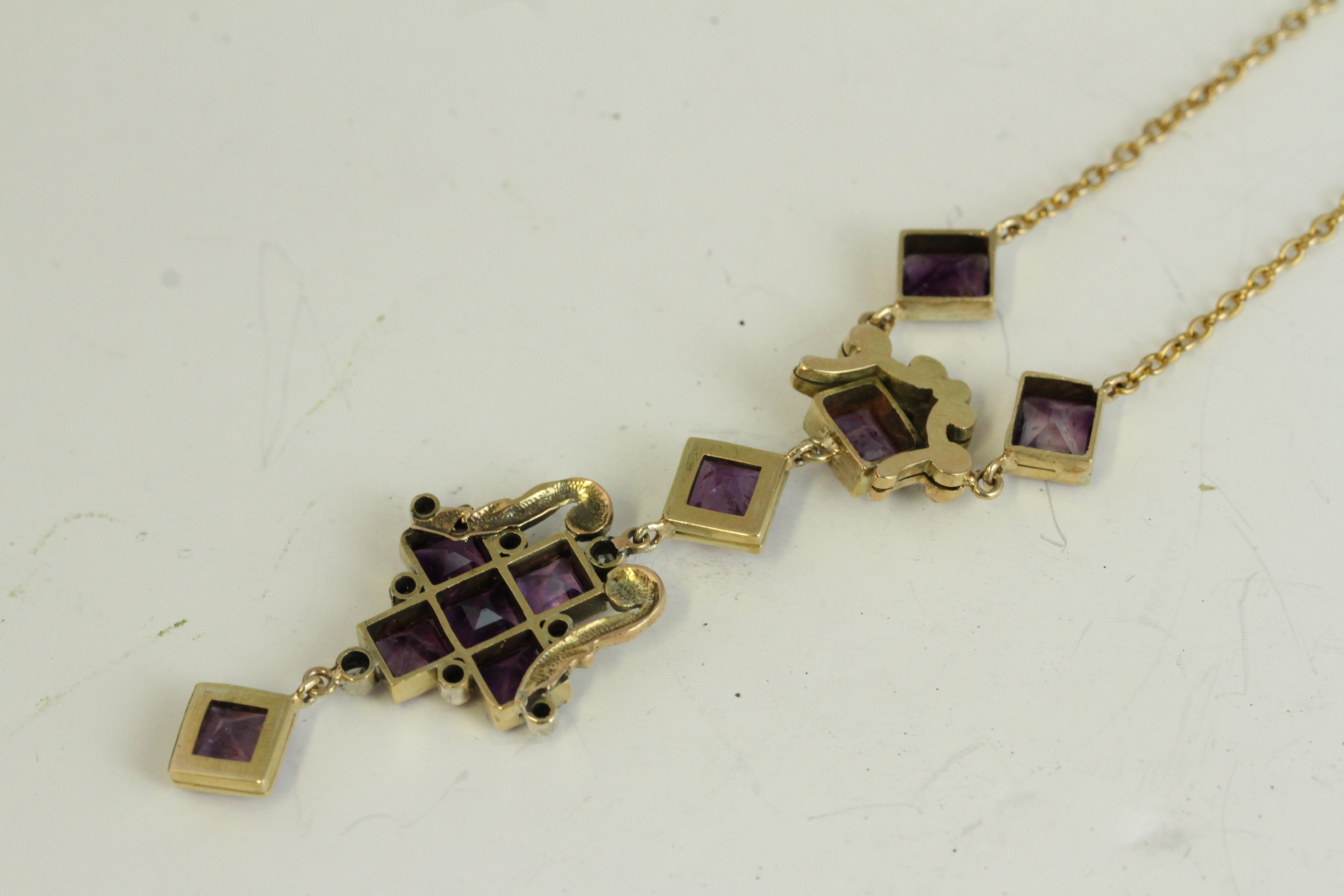 Antique 15ct gold amethyst and diamond heavy necklace. Measures 46cm in length . The pendant - Image 5 of 5