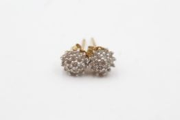 9ct gold diamond cluster stud earrings (1.1g)