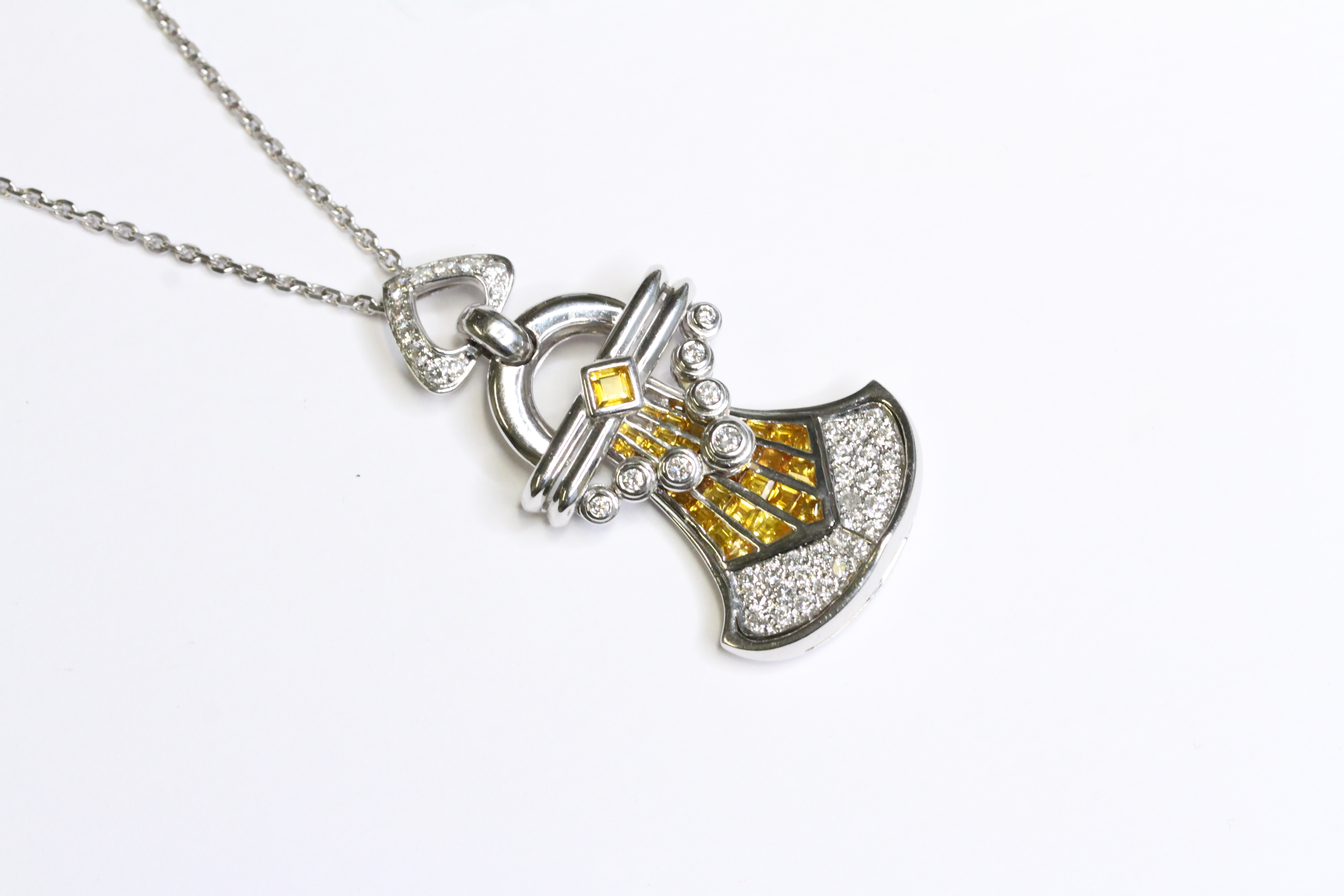 Fine 18ct gold and diamond yellow sapphire necklace . Set in white gold in 18ct , marked. - Image 2 of 3