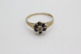 9ct gold vintage diamond & sapphire flower cluster ring (1g)