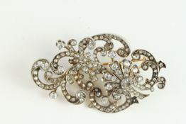 Diamond Brooch with Detachable Fitting. Est 3ct.