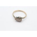 9ct gold & platiunum diamond fronted bypass band ring (2g)