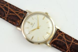 9ct OMEGA DRESS WATCH, cream dial, gold baton hour markers, 34mm 9ct case, manual wind Omega
