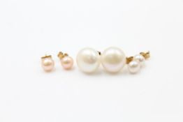 3 x 9ct gold paired pearl stud earrings (4.6g)