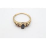 9ct gold sapphire & amethyst fronted ring (2.5g)