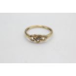 9ct gold diamond interlocking heart ring (1.4g)