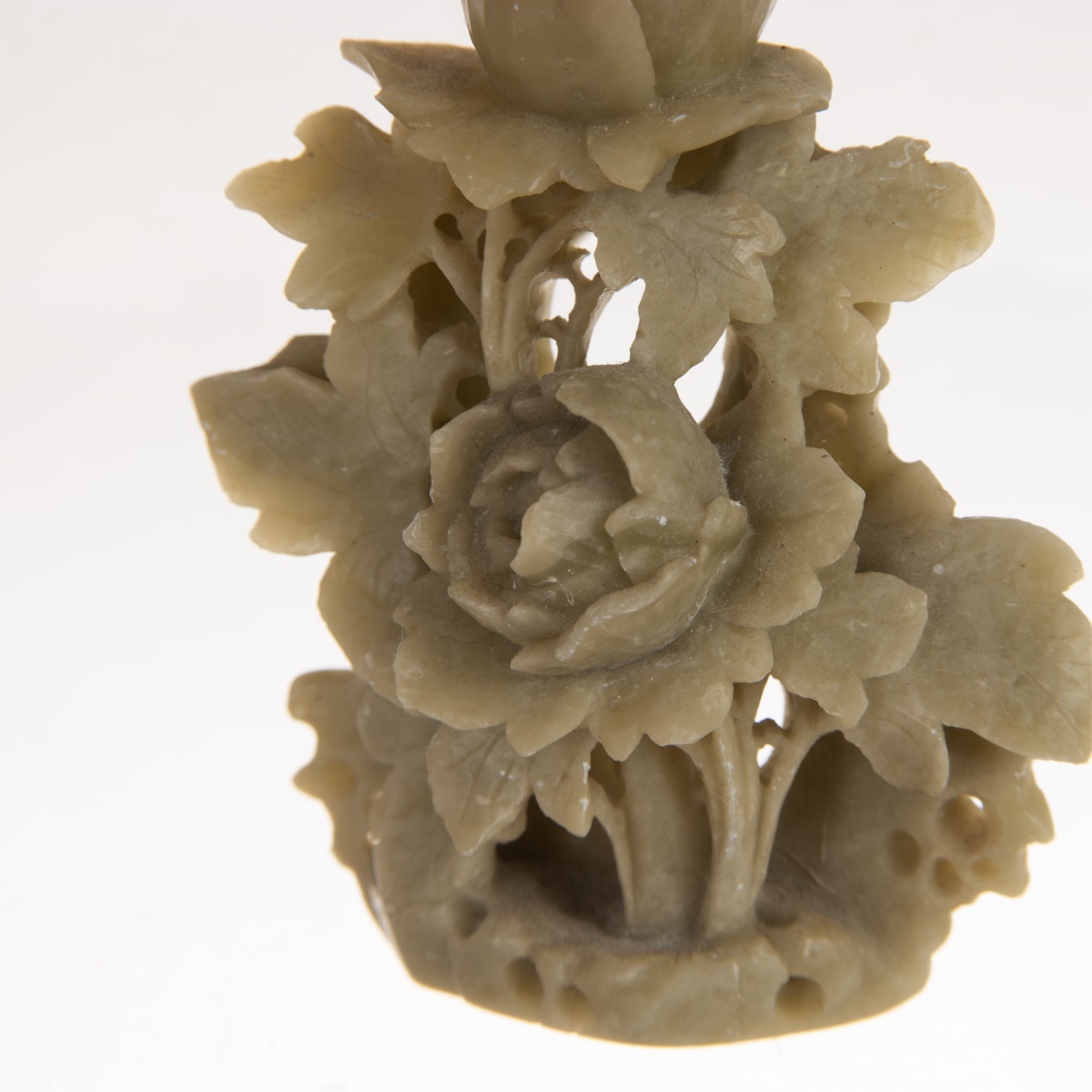 Carved Soapstone Flowers - Image 6 of 6