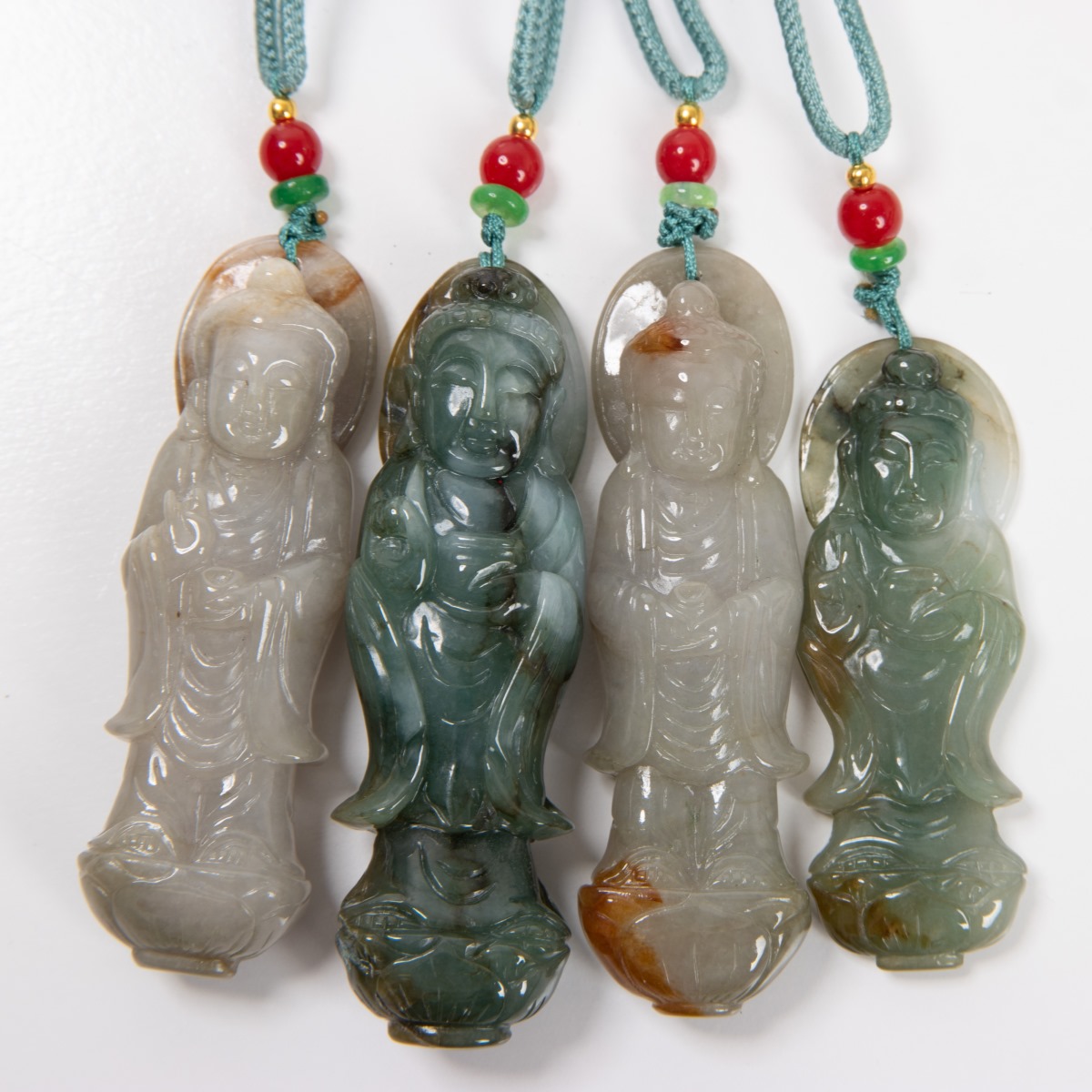 Group Of 4 Jade / Varied Stone Guan Yin Pendants - Image 6 of 6