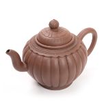 CHINESE YIXING CLAY TEA POT