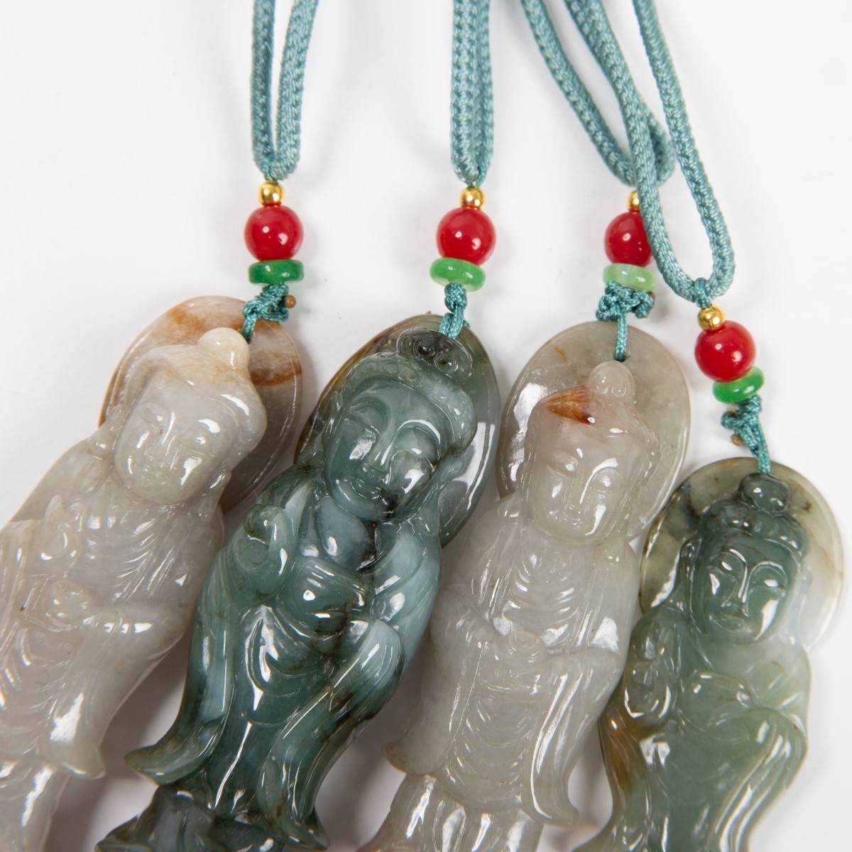 Group Of 4 Jade / Varied Stone Guan Yin Pendants - Image 5 of 6