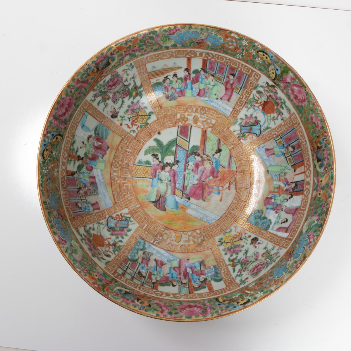 LARGE CHINESE CANTON BOWL - Image 2 of 6