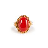 GOLD AND CORAL RING