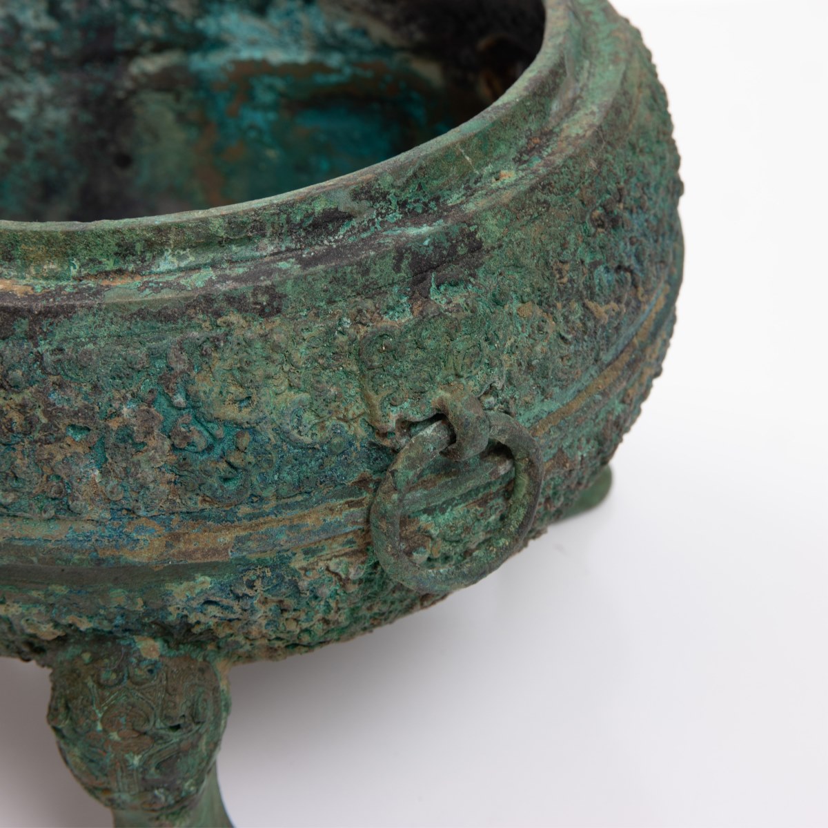 Chinese Bronze Tripod Lidded Vessle - Image 6 of 6