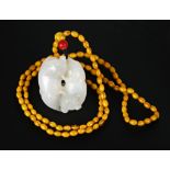 TWIN LION JADE AMBER NECKLACE