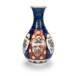 JAPANESE PORCELAIN IMARI VASE