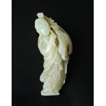 JADE TOGGLE OF A LADY HOLDING A PIPA