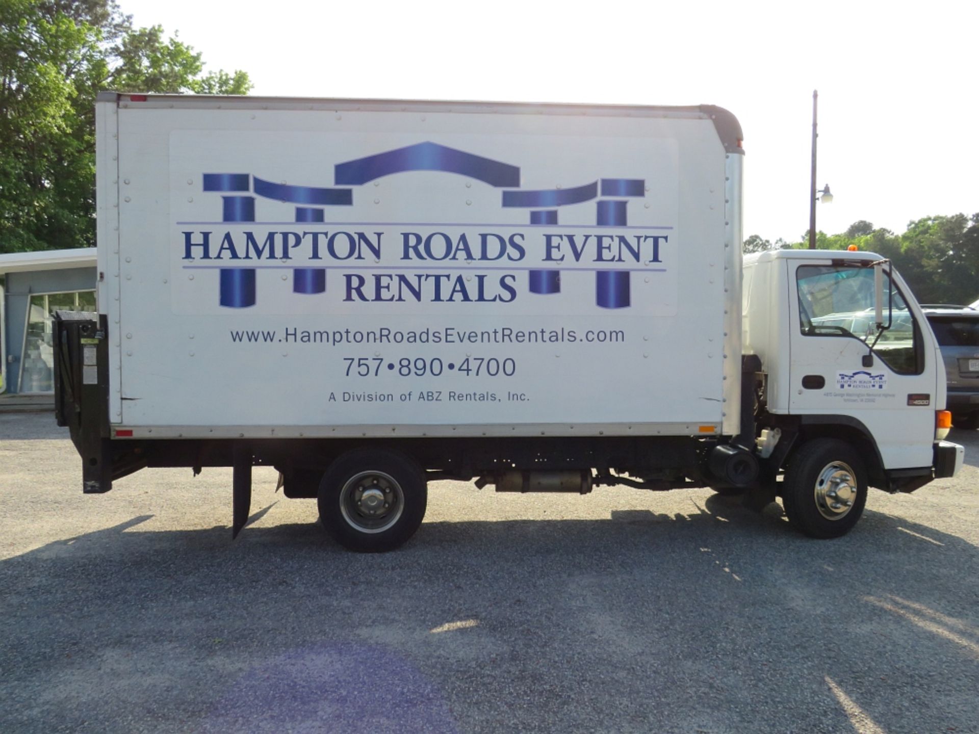 2005 GMC Delivery Truck, 14' Box, - Image 2 of 6