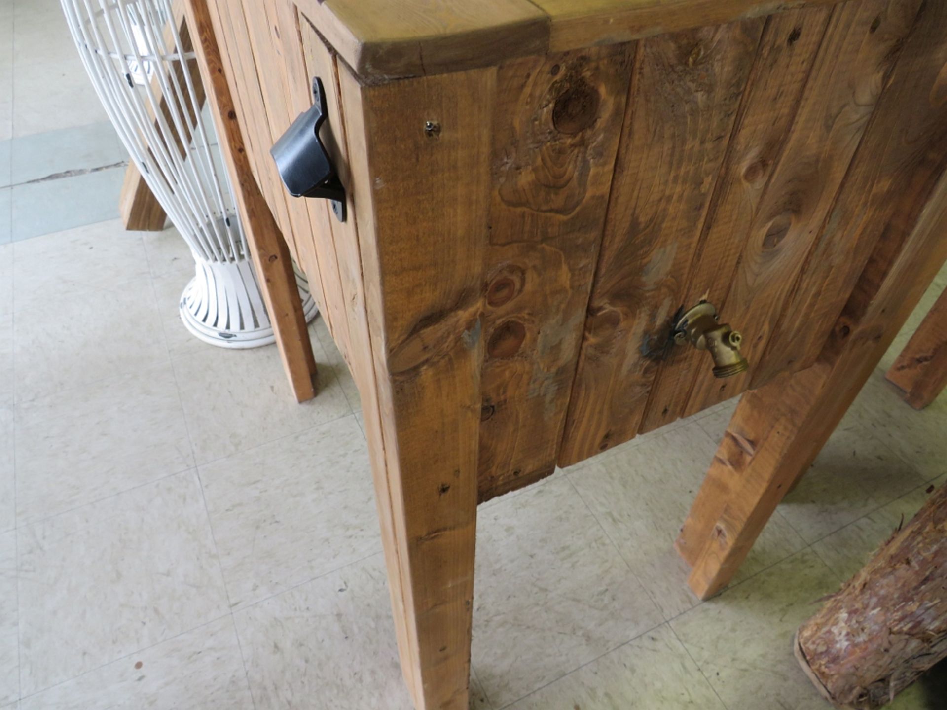 Rustic Wood Cooler (on legs) - Image 3 of 3