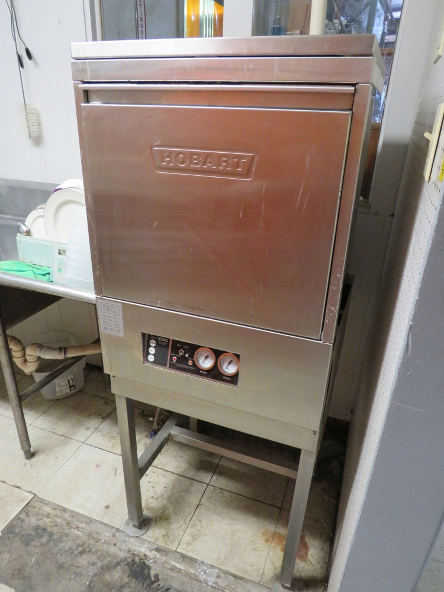 Hobart Commercial Dishwasher, Mdl WN5H