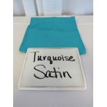 Tablerunner, Turquoise Satin