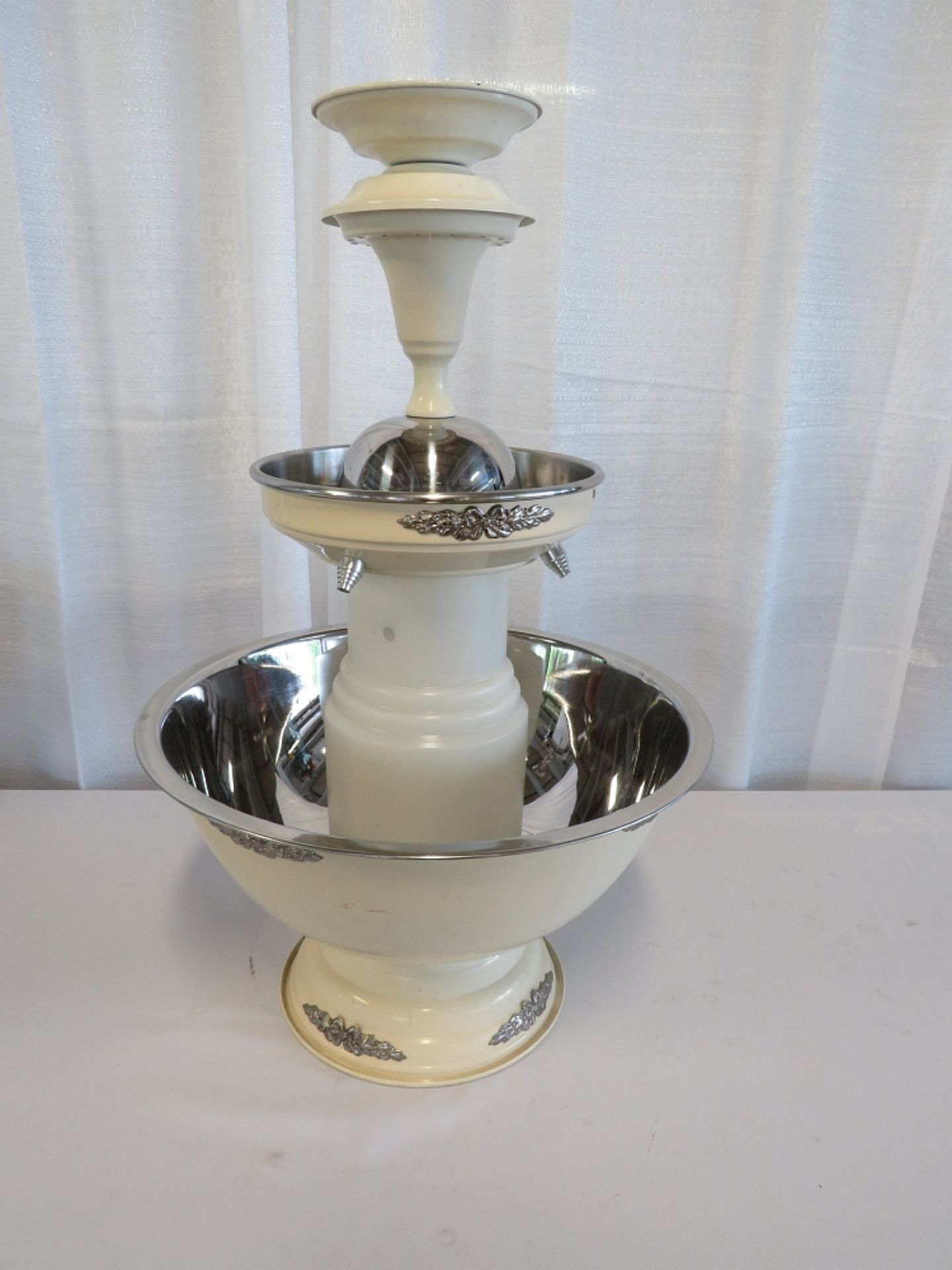 5-gallon Ivory & Silver Fountain