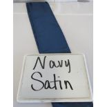 Tablerunner, Navy Satin