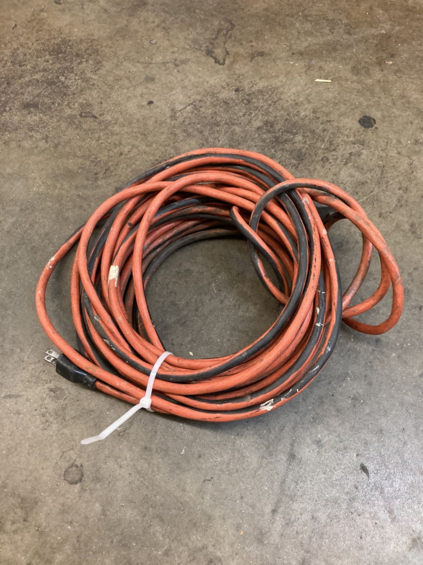 50' Extension Cords, 16 ga.