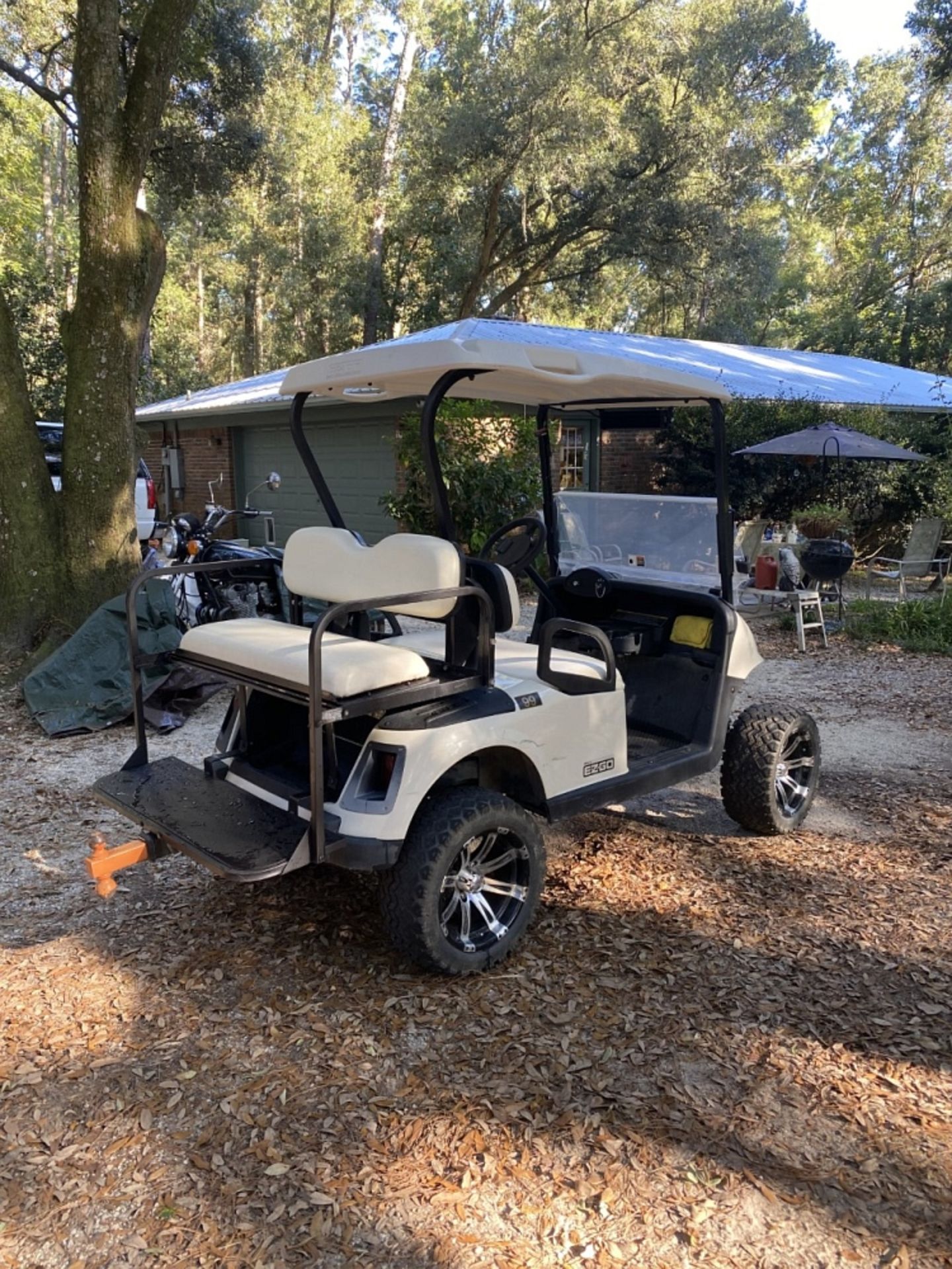 2010 EZGO RXV GOLF CART 4-SEATER, ELECTRIC - Image 3 of 6