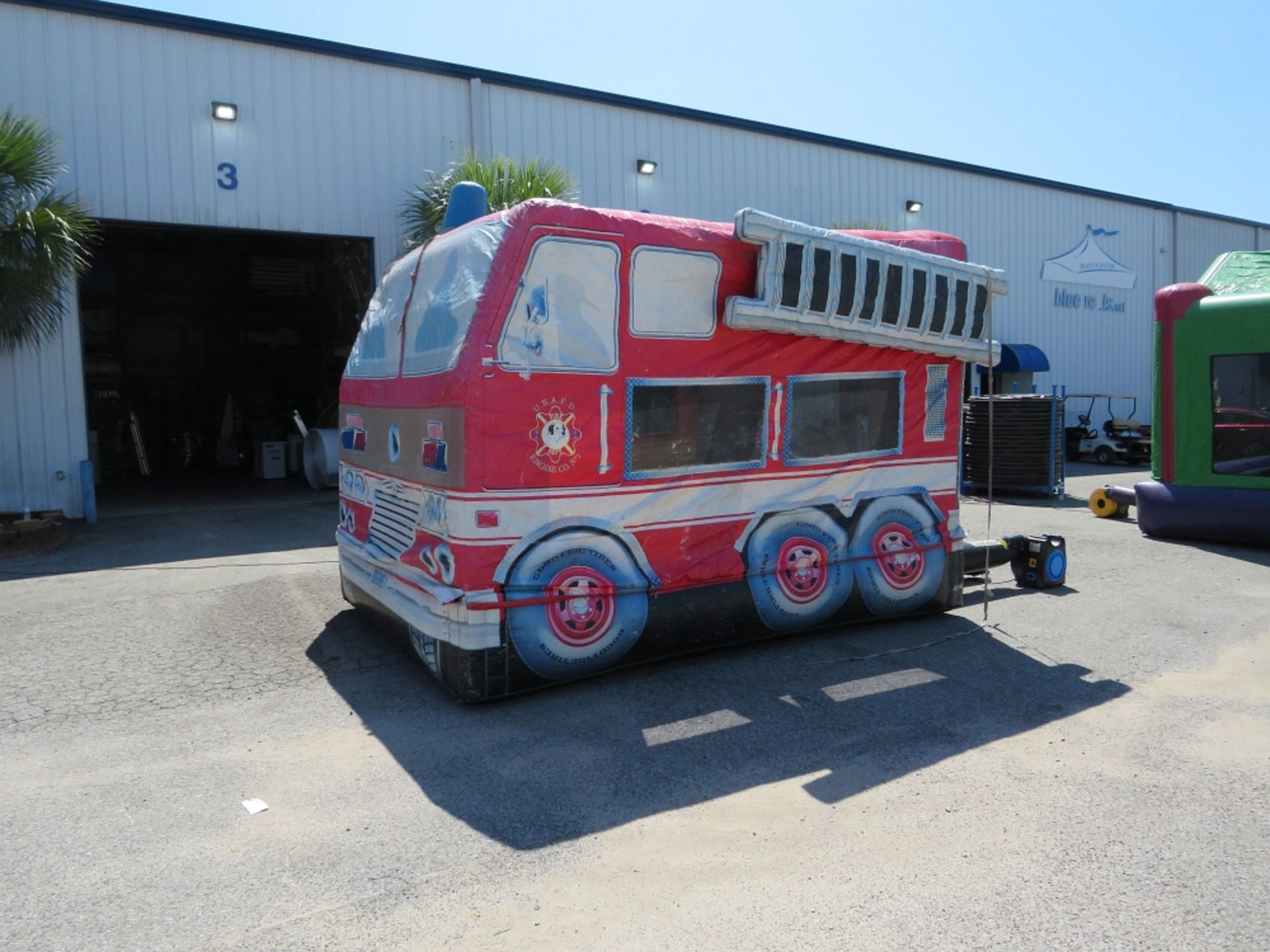 FIRE TRUCK BOUNCE HOUSE INFLATABLE