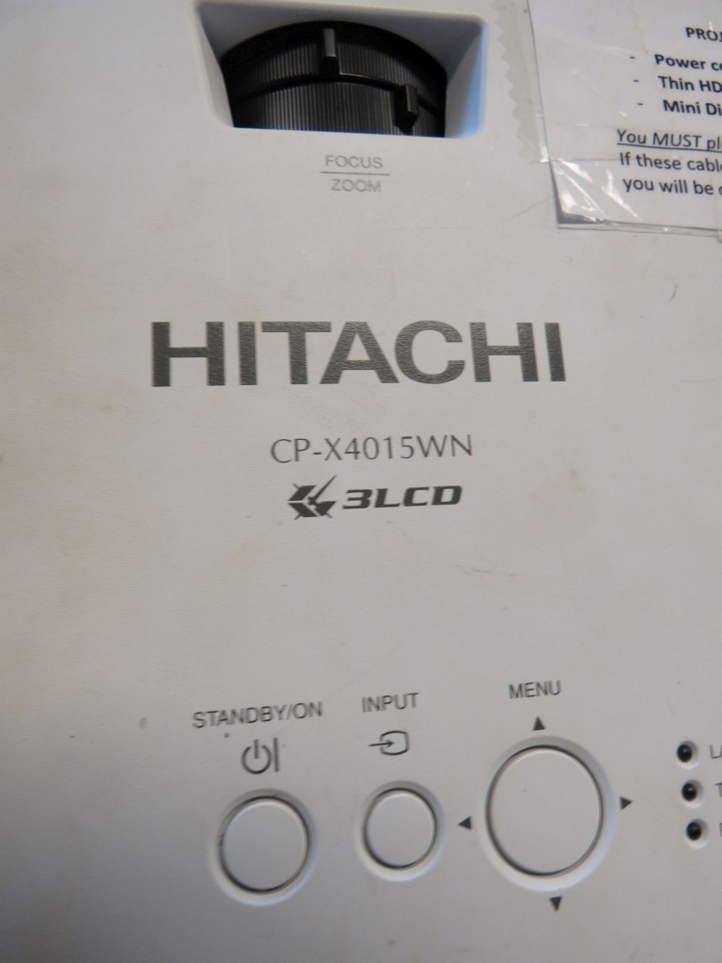 PROJECTOR HITACHI HD 4000 lumens - Image 2 of 2