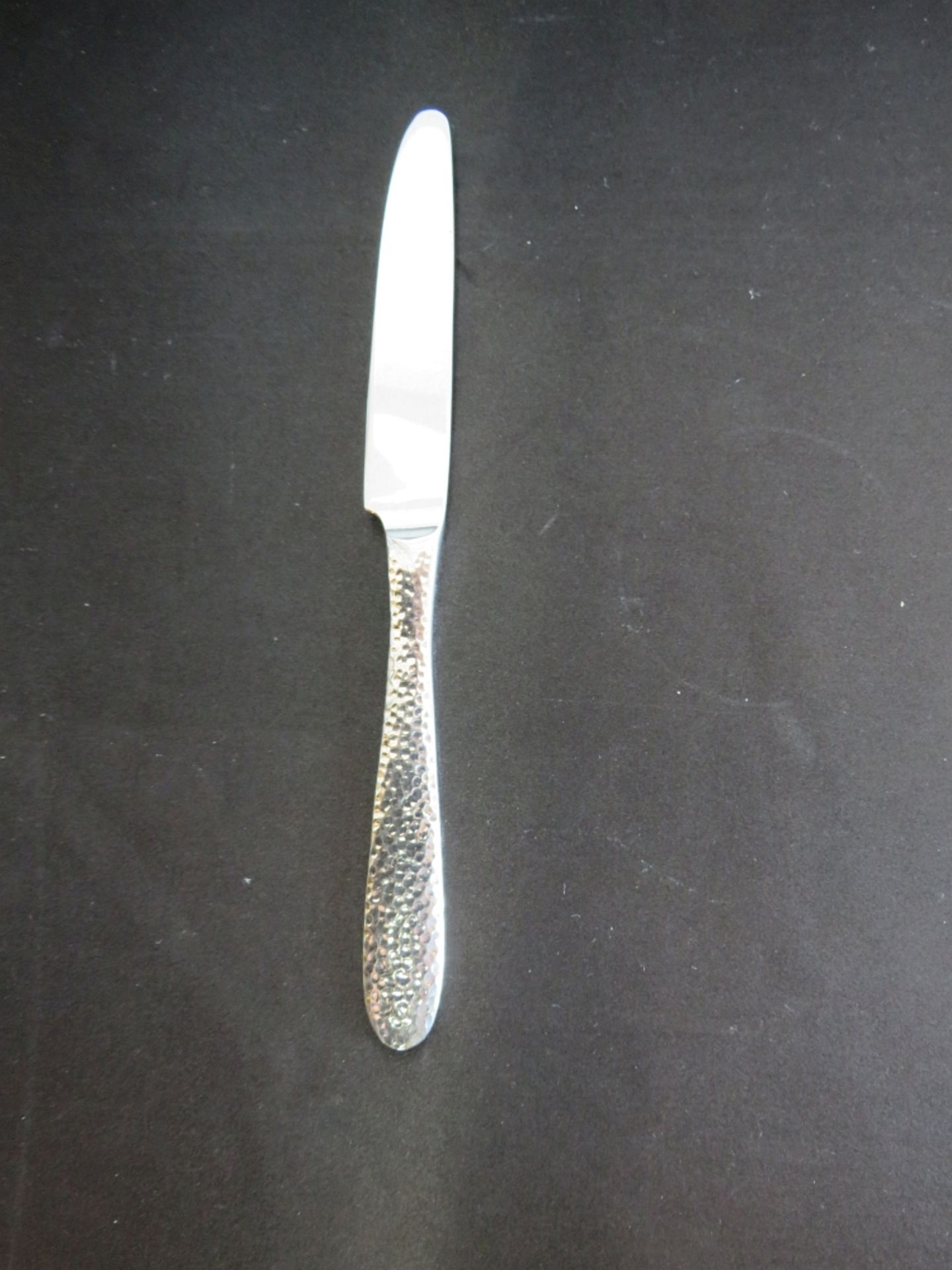 HAMMERED DINNER KNIFE