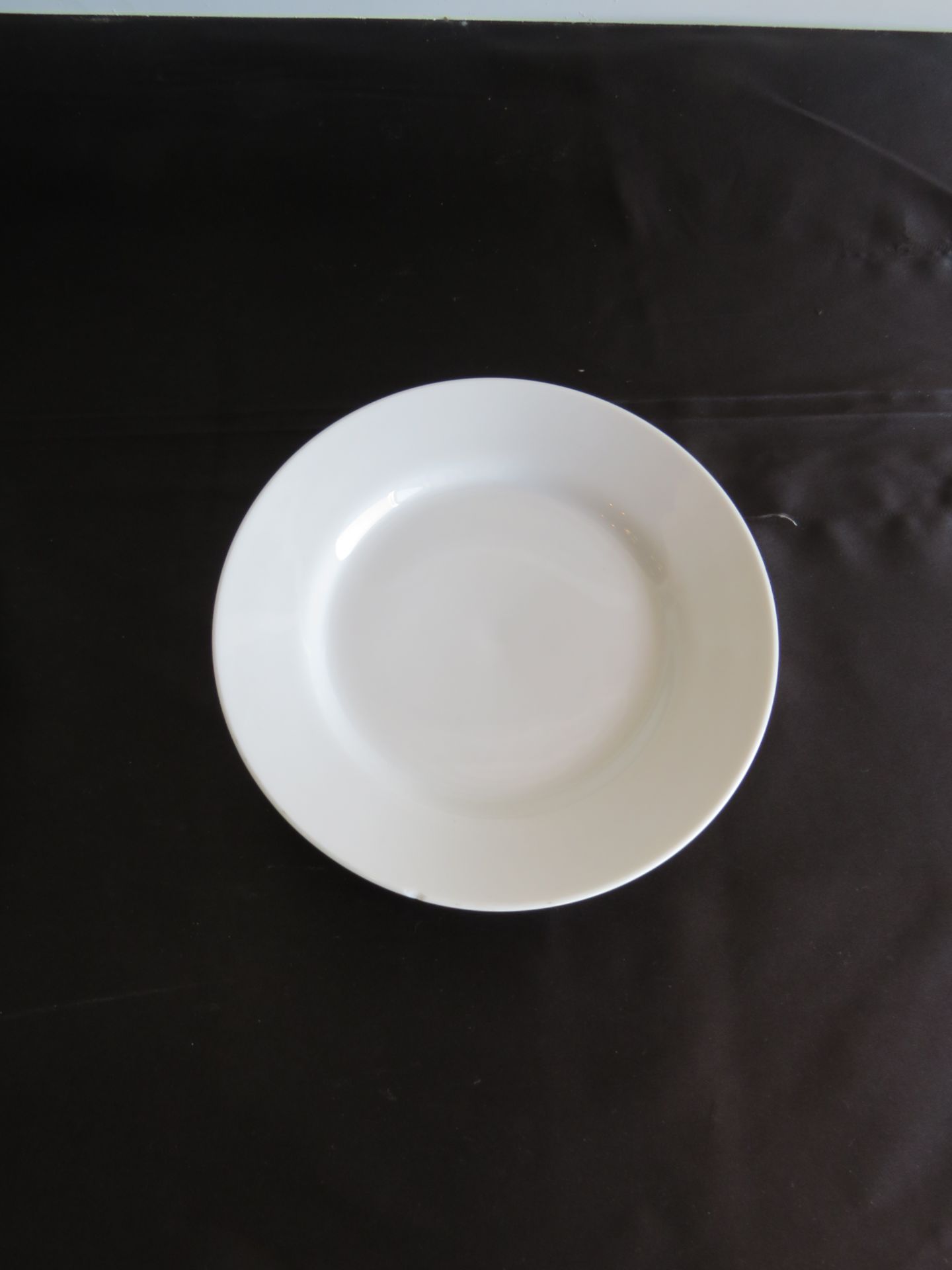 ROYAL WHITE SAUCER 6" 20/RACK