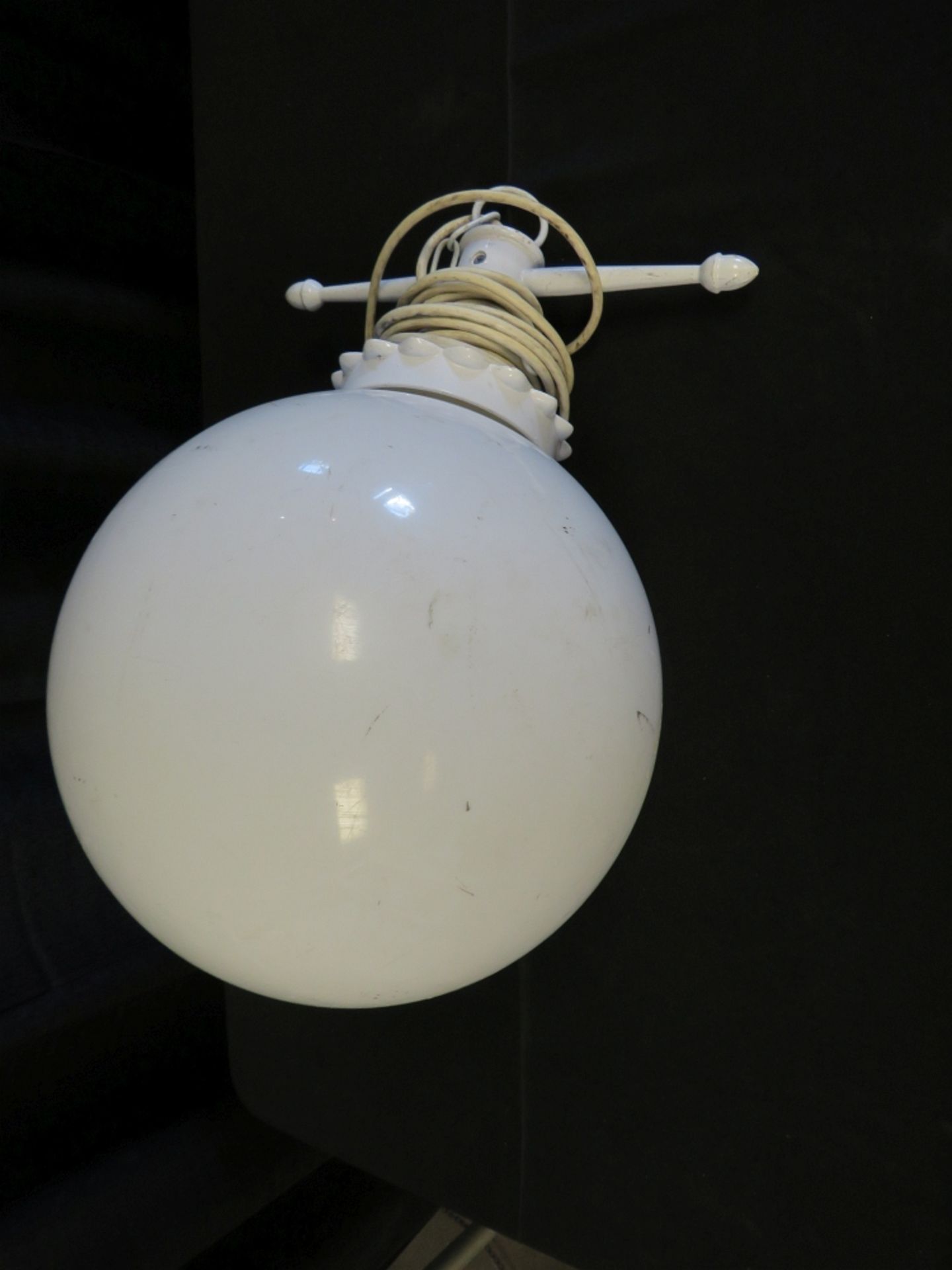 LIGHTS, 12" SINGLE GLOBE, SIDE POLE MOUNT