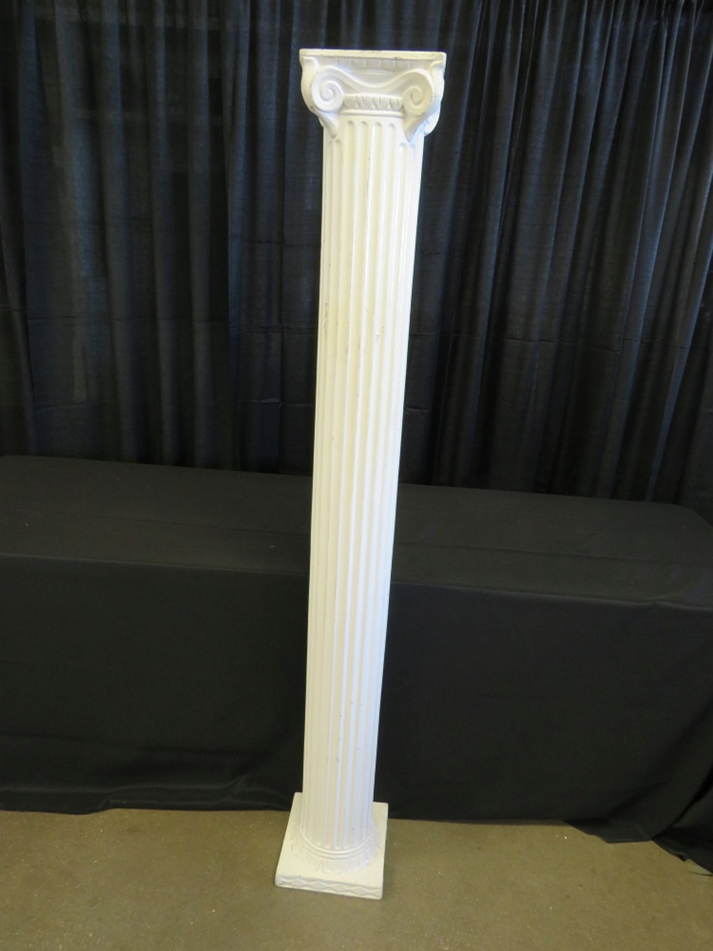 COLUMNS 72" GRECIAN WHITE