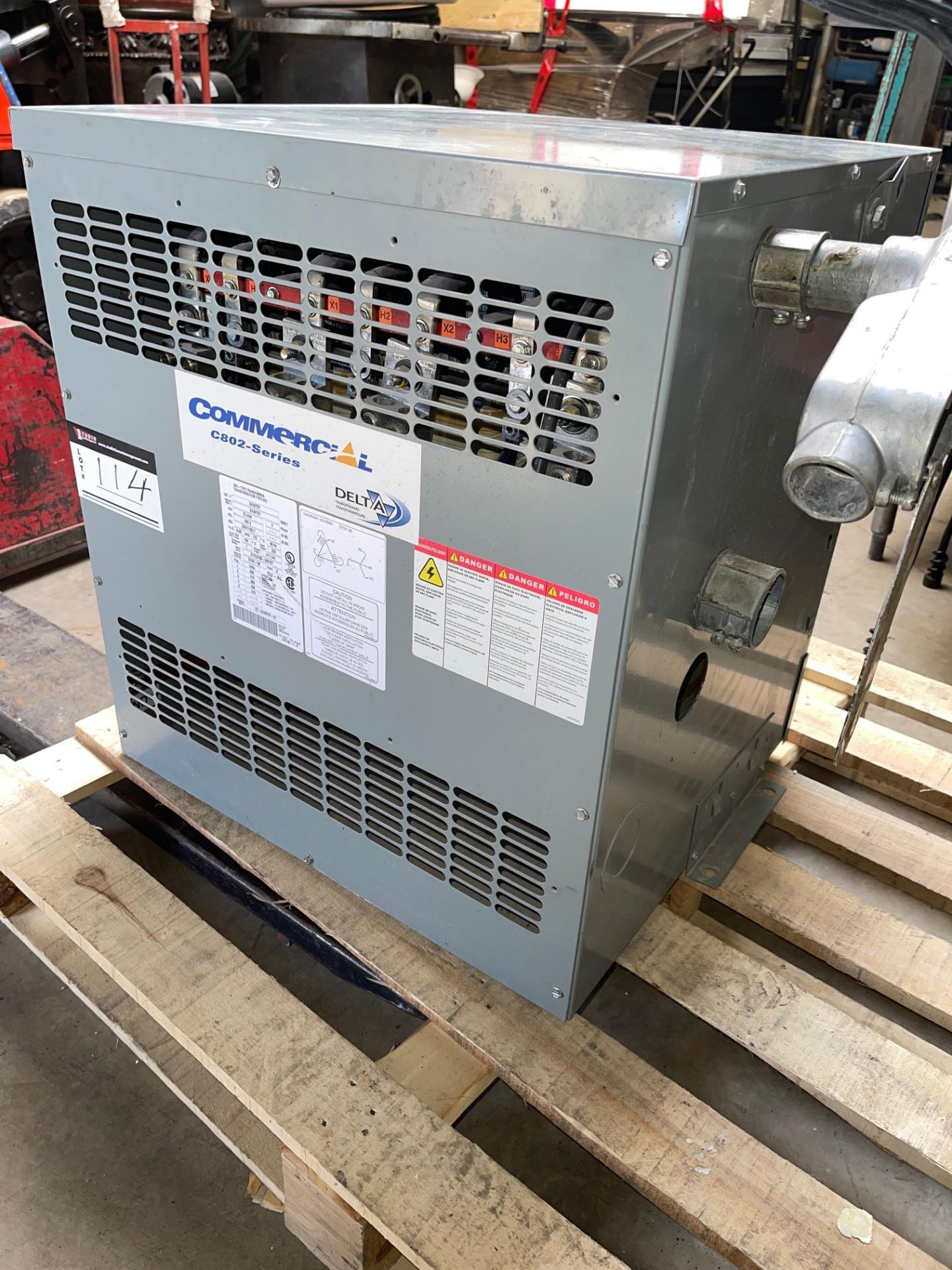 COMMERCIAL, C802 SERIES DELTA TRANSFORMER, 75 KVA, PRIMARY 600 V, SEC 208Y/120 V, 3 PHASE