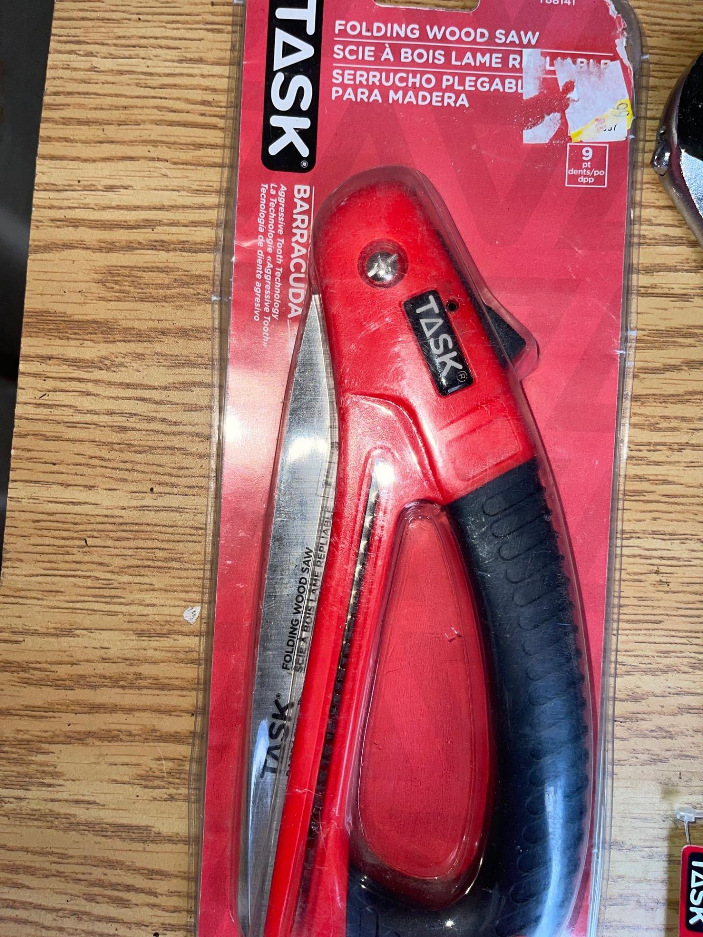 (TASK) FOLDING WOOD SAW ADJUSTABLE WRENCH - Image 3 of 3