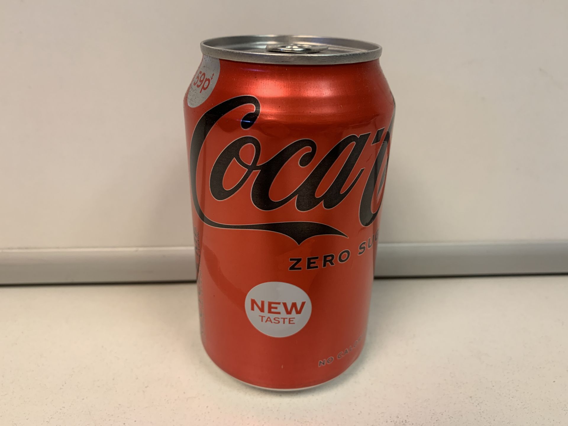144 X BRAND NEW CANS OF COCA COLA ZERO SUGAR 330ML BEST BEFORE 30/11/21
