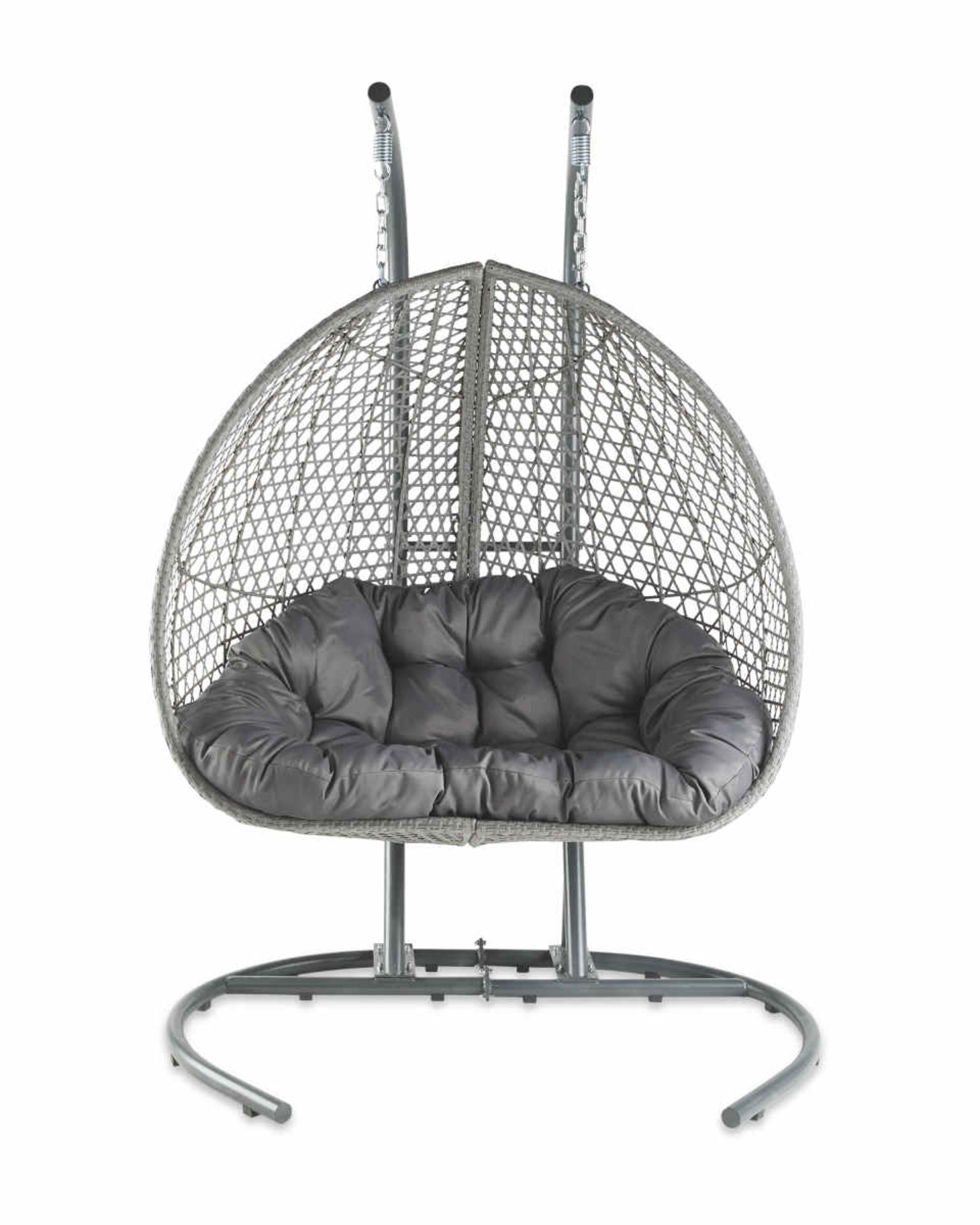 (2109832) Luxury Large Hanging Egg Chair