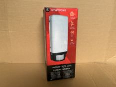 8 X BRAND NEW SMARTWARES OUTDOOR LIGHTS WITH MOTION DETECTION S1-32