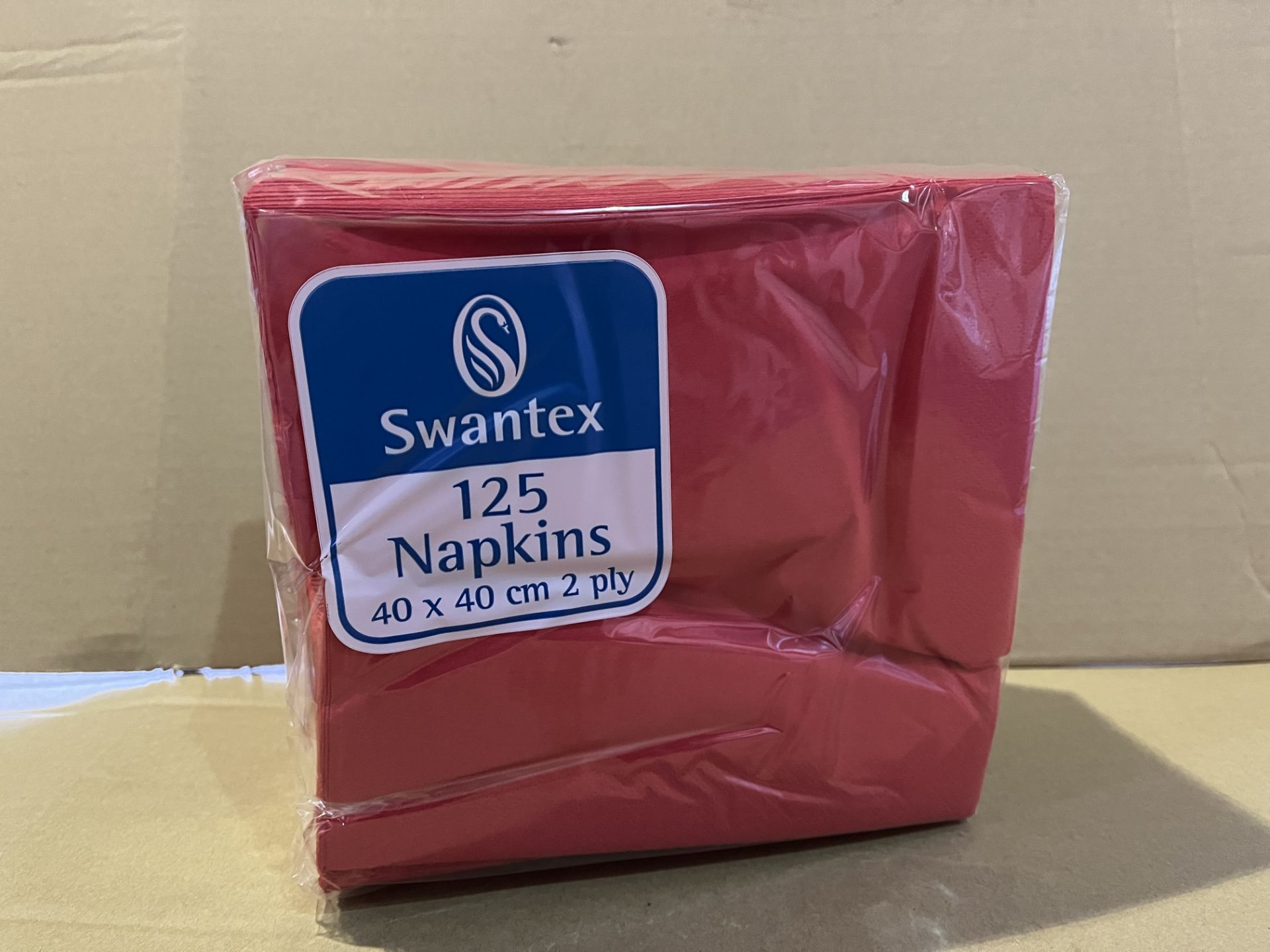 8000 X BRAND NEW SWANTEX NAPKINS 40 X 40CM 2 PLY R15