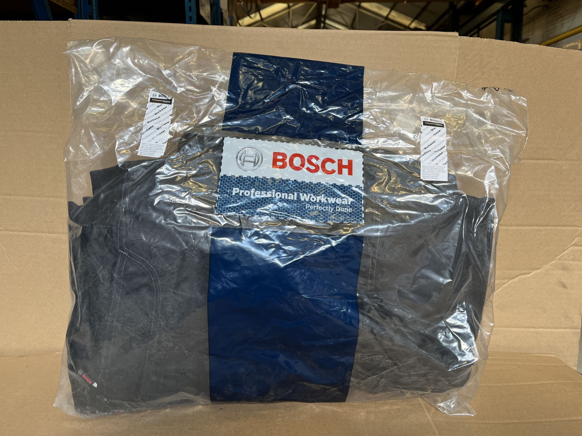 4 X BRAND NEW BOSCH 0618800141 WORK JACKETS SIZE SMALL RRP £118 EACH S1-10