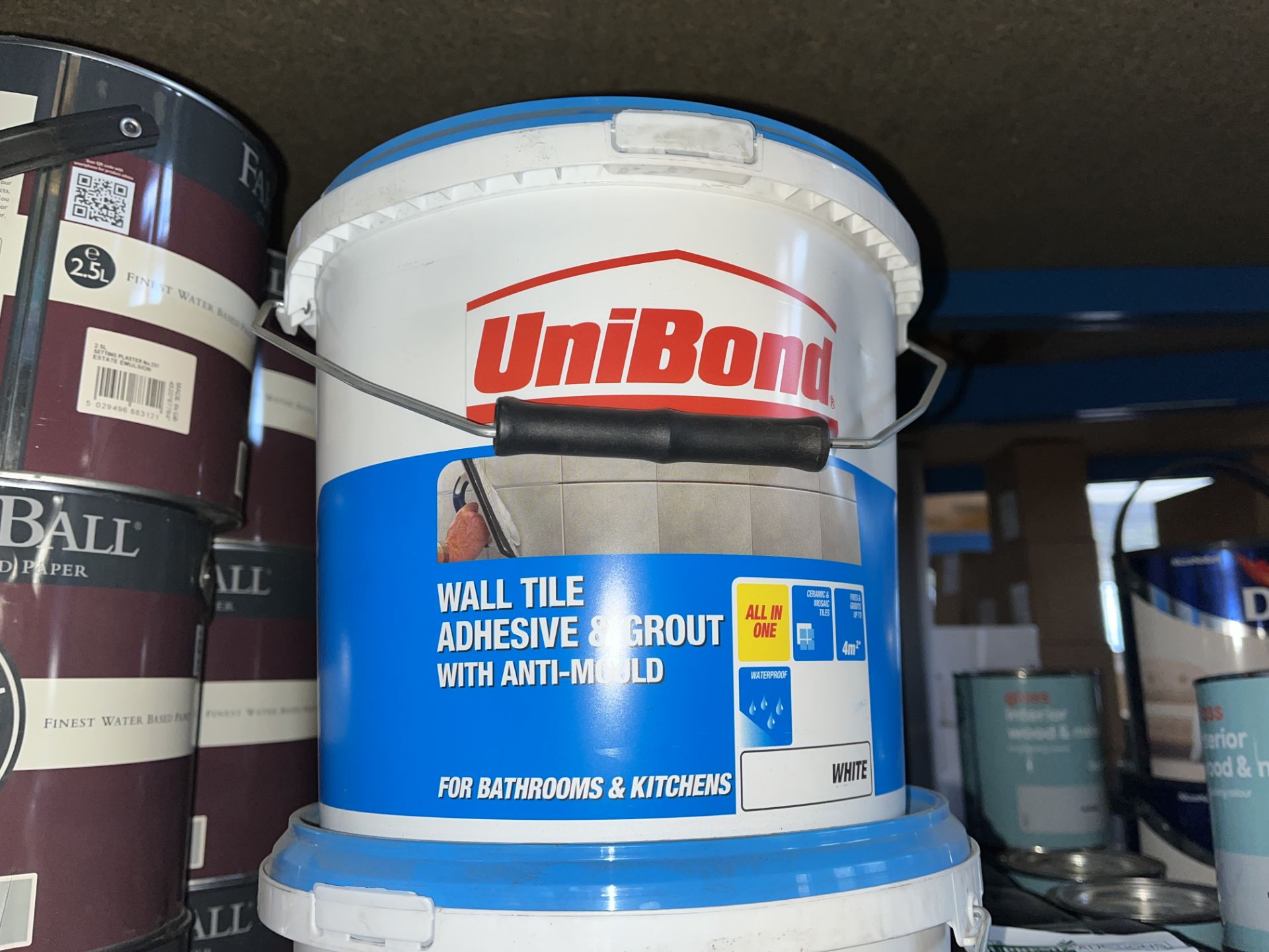 6 X BRAND NEW UNIBOND READY MIXED WHITE TILE ADHESIVE AND GROUT 6.4KG S1-7