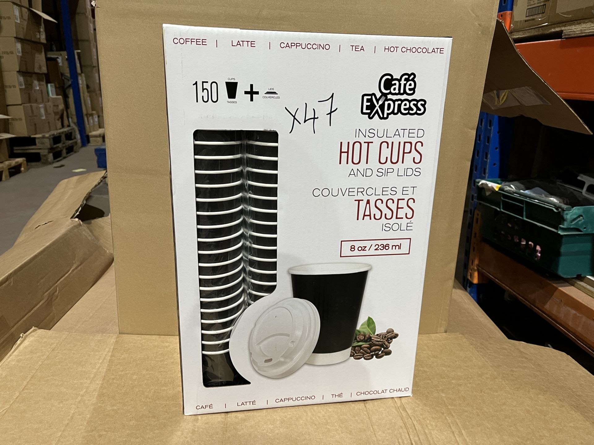 7 X BRAND NEW PACKS OF 150 CAFÉ EXPRESS INSULATED HOT CUPS WITH SIP LIDS R9