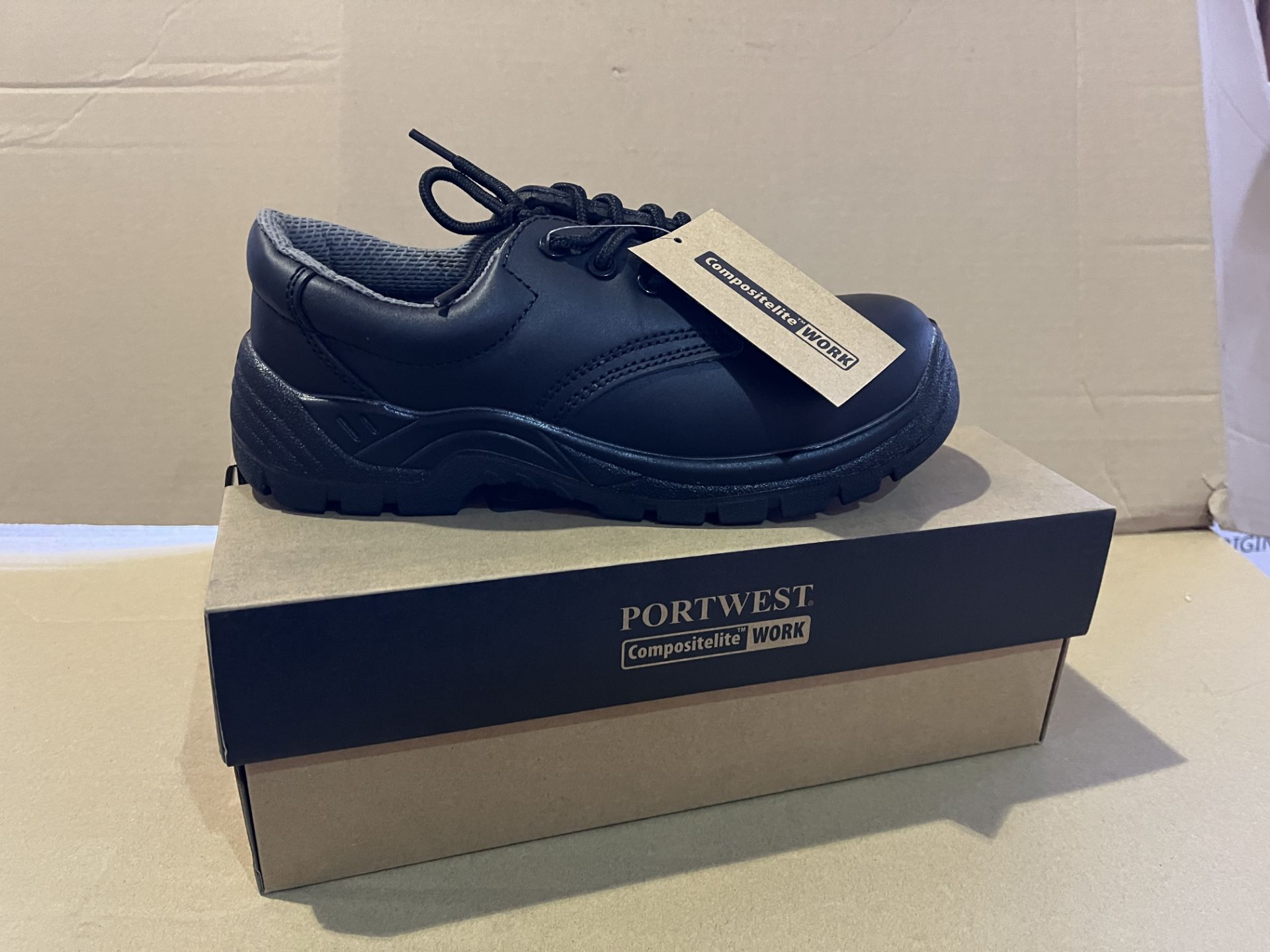6 X BRAND NEW PORTWEST DAFETY SHOES SIZES 4 AND 6 R15