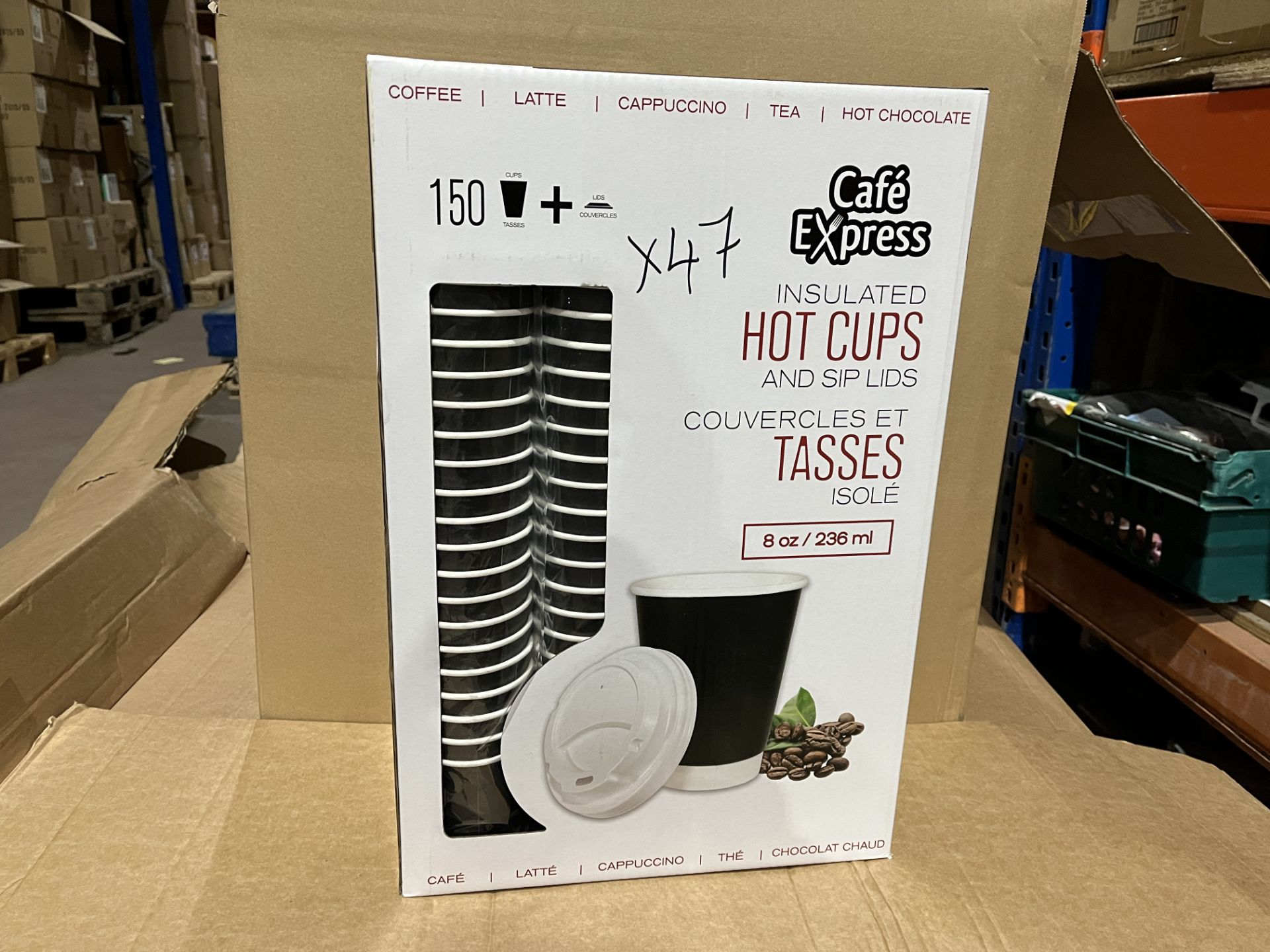 10 X BRAND NEW PACKS OF 150 CAFÉ EXPRESS INSULATED HOT CUPS WITH SIP LIDS R9