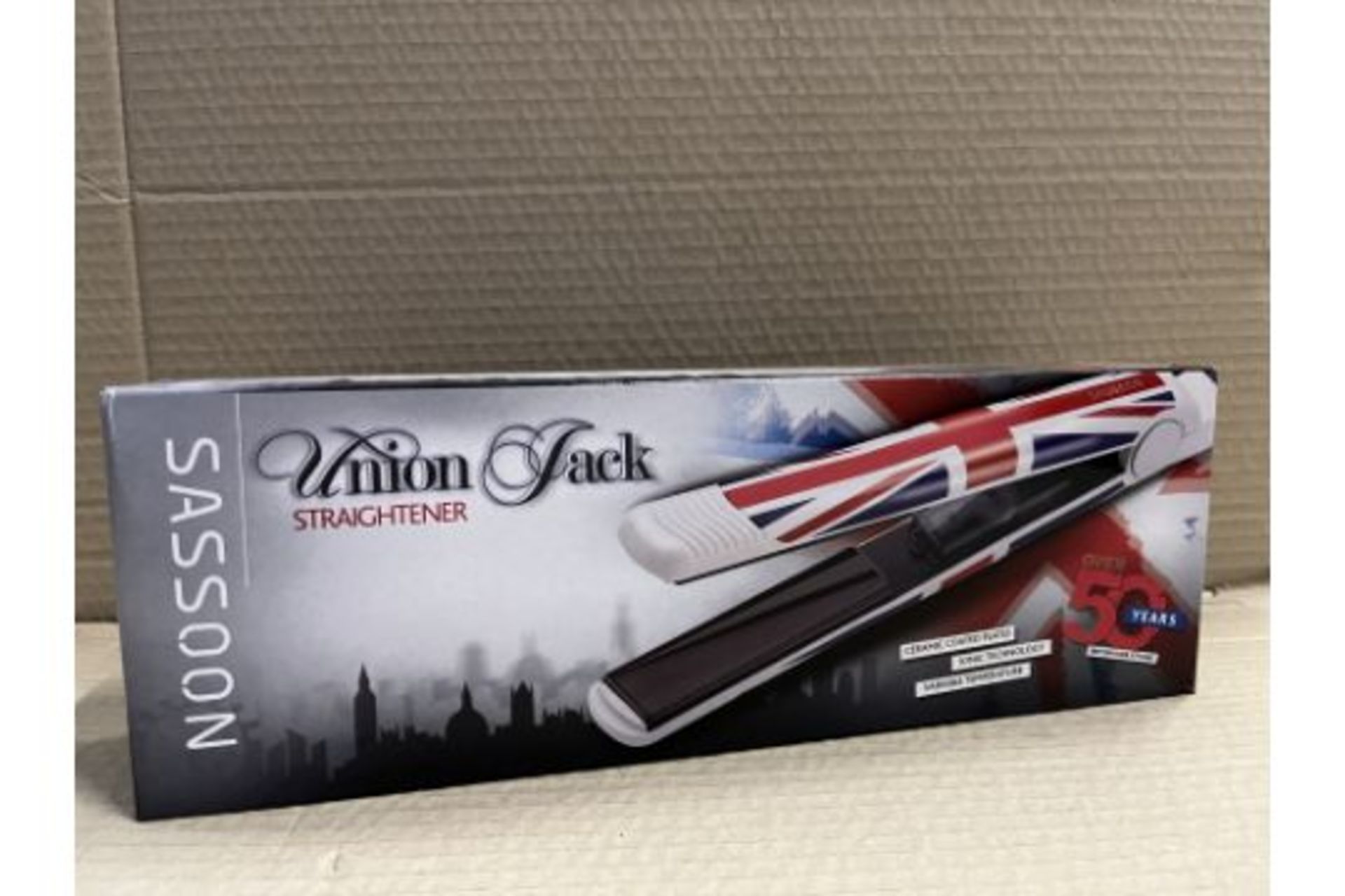 12 X BRAND NEW VIDAL SASSOON UNION JACK HAIR STRAIGHTENERS S1P16